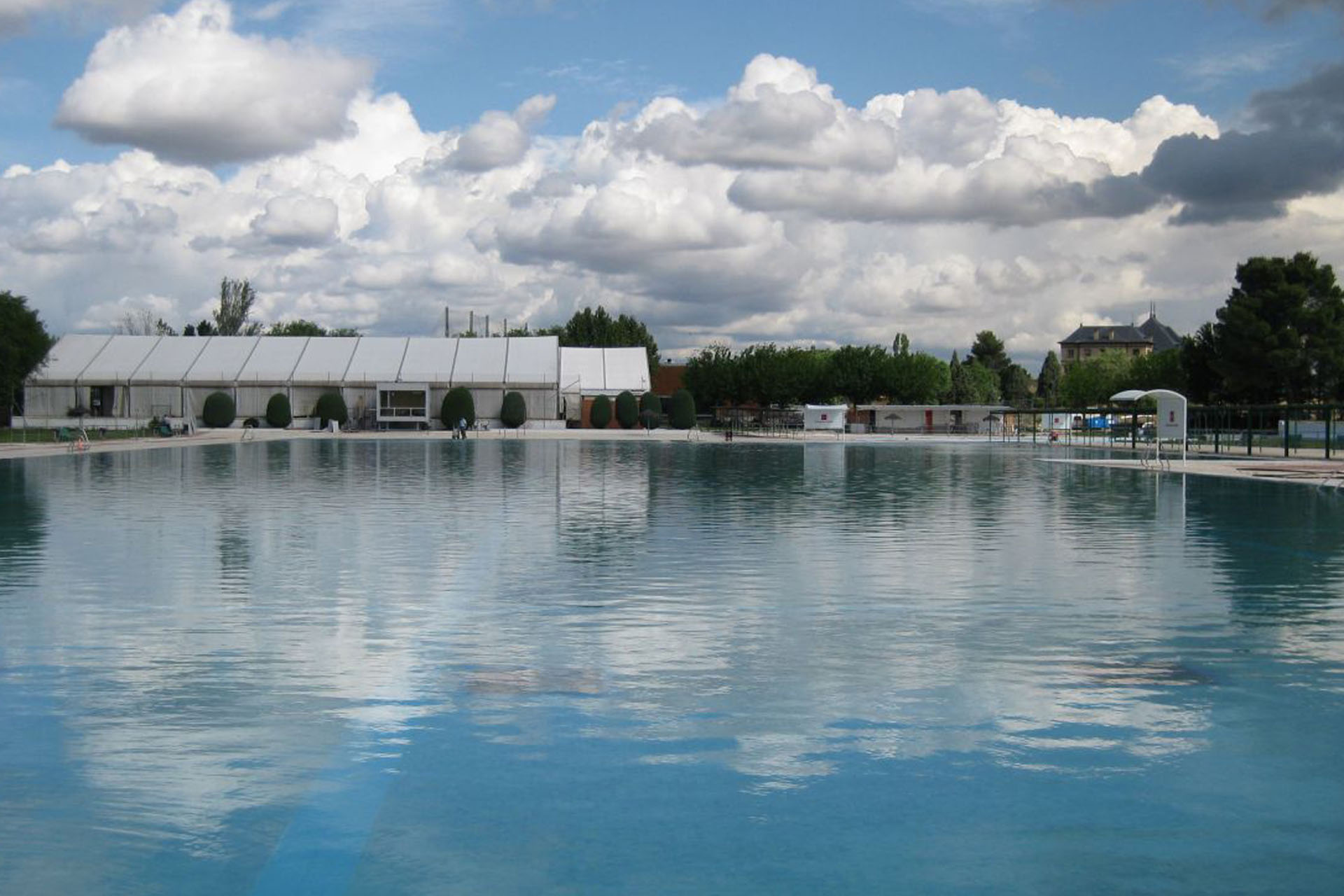 Piscina del Parque Sindical