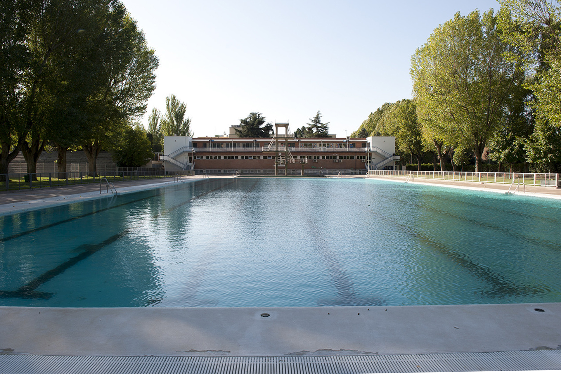 La piscina de verano de la Complutense