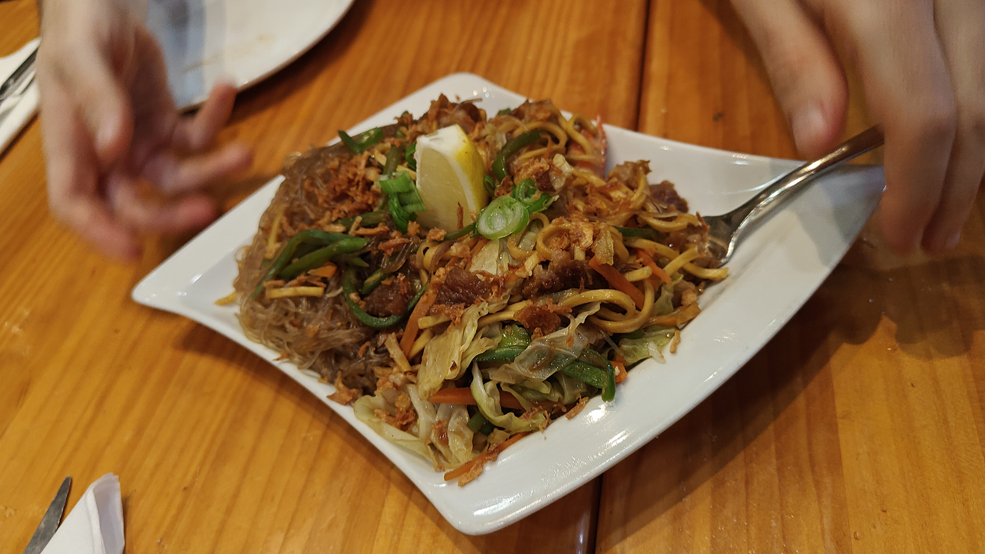 El torrezno filipino, restaurante pinoy en Madrid que te conquistará